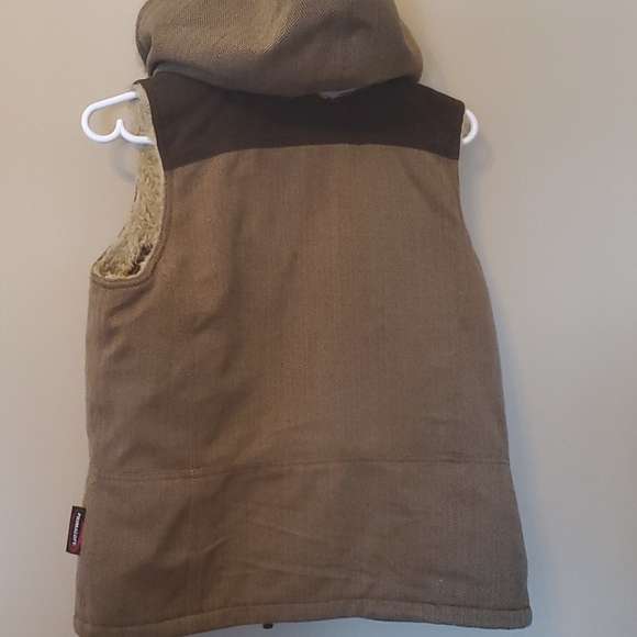 Powder Room X5 Waterproof Herringbone Tweed Vest - Picture 7 of 8